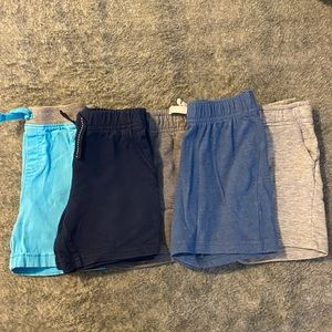 Lot of shorts 5 pair size 2T